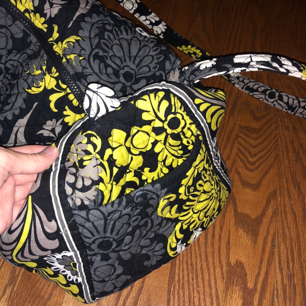 small Vera Bradley tote - Picture 6 of 6